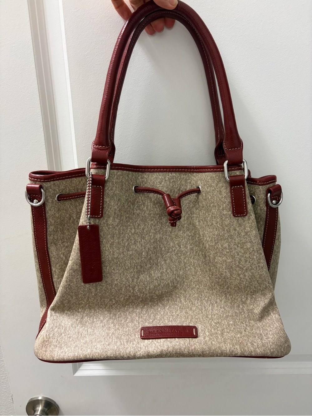 Wilsons Leather Beige and Red Leather-Trim Tote
